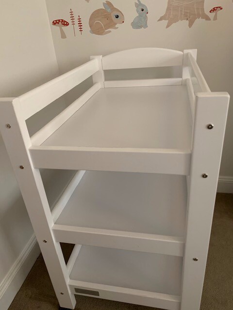 tasman turin change table